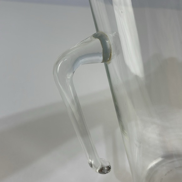 Vintage PYREX Glass Handled Pitcher - Picture 9 of 11